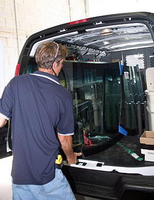 Pacific Auto Glass: Auto Glass Replacement Services in San Diego, California No Cost San Diego Windshield Replacement